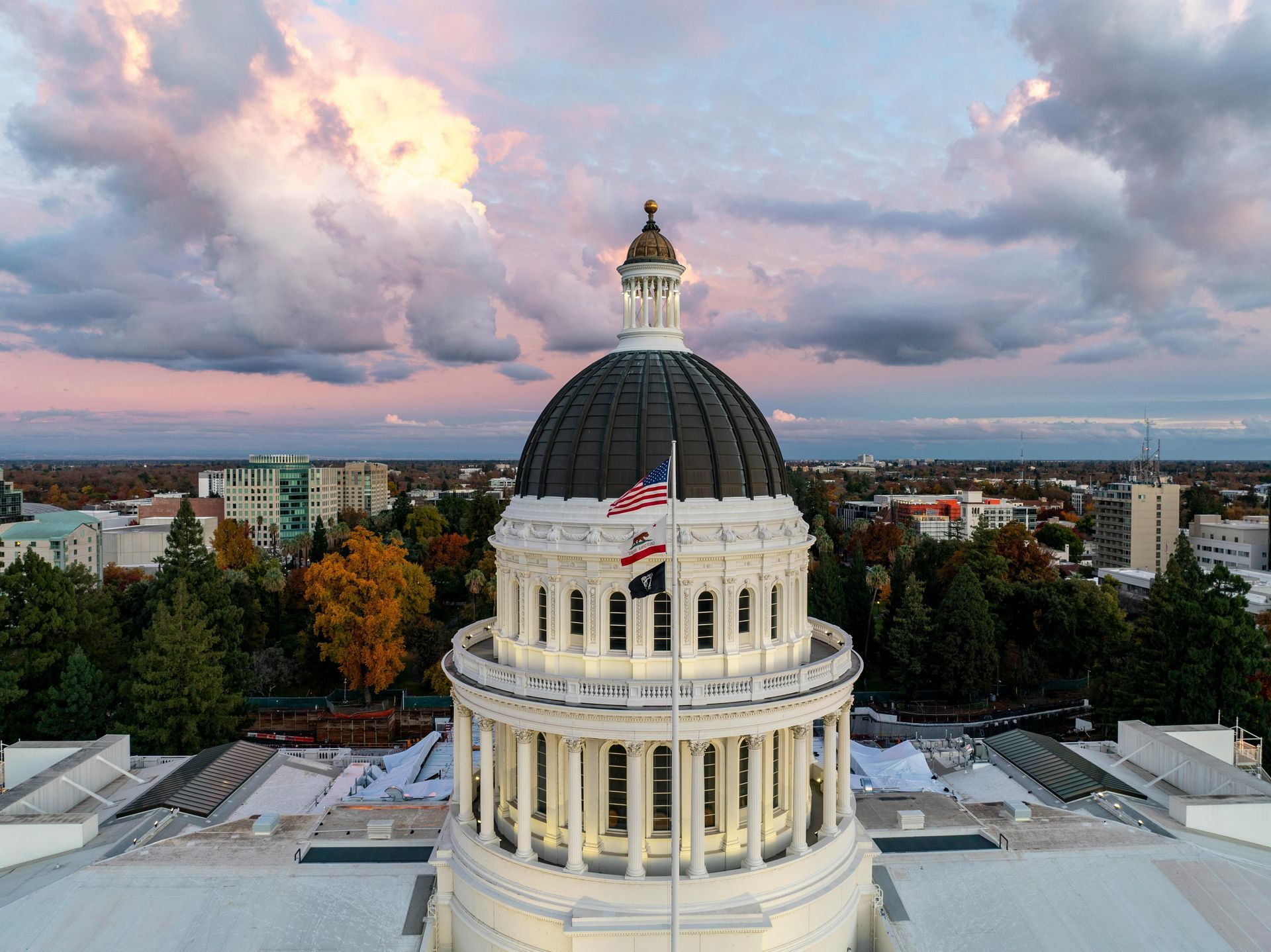 An aerial view of the dome of the capitol building in california.