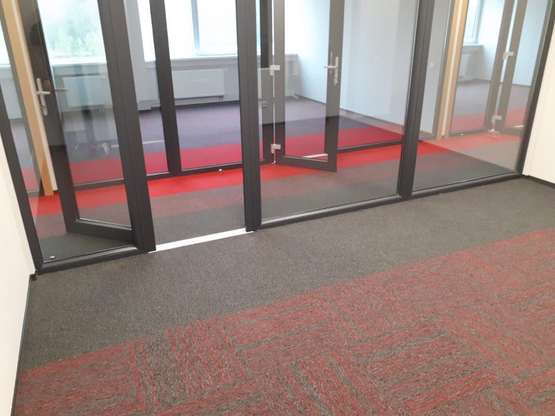 Realizētie projekti un ieklātās grīdas