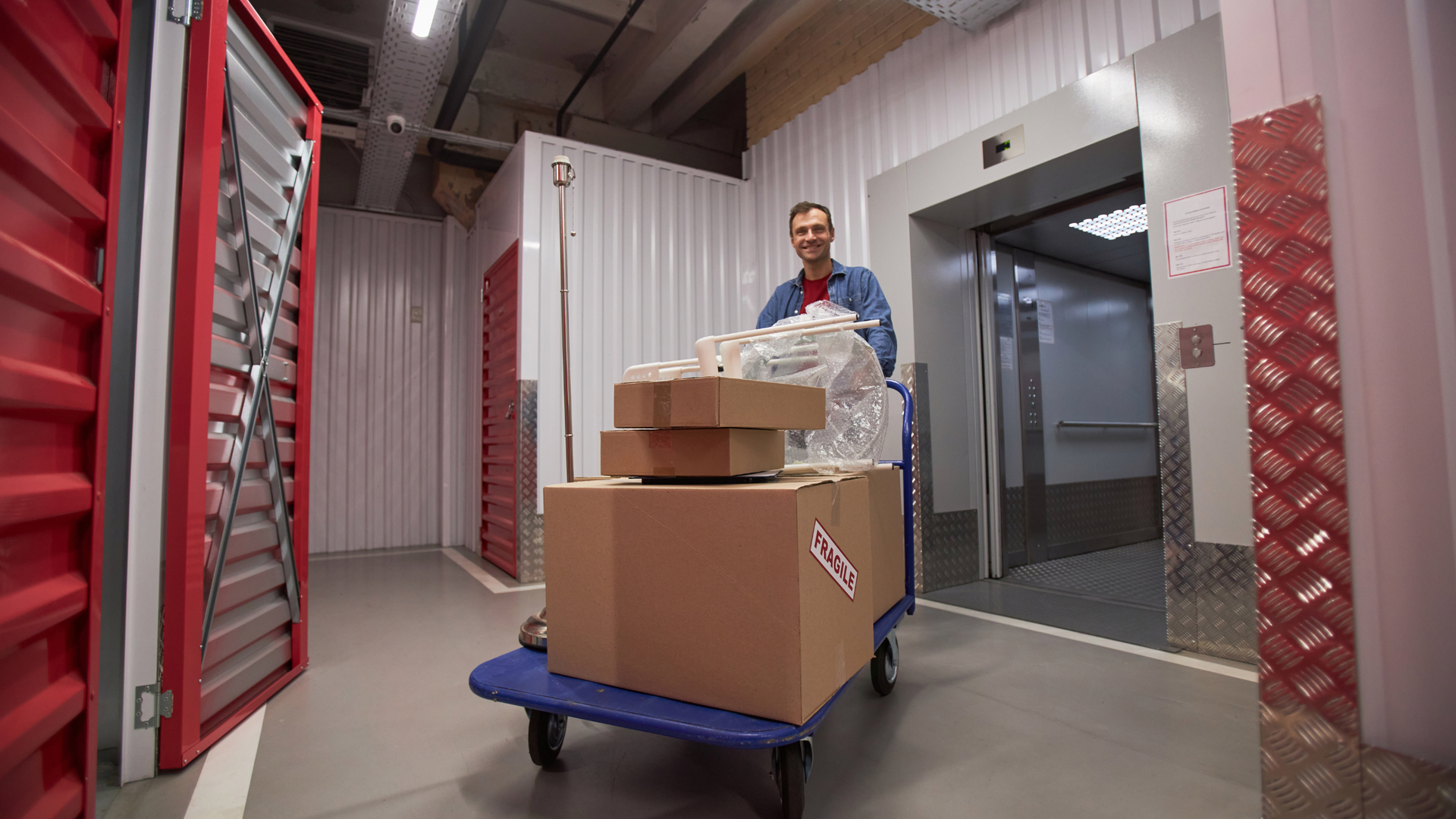 packing a storage unit