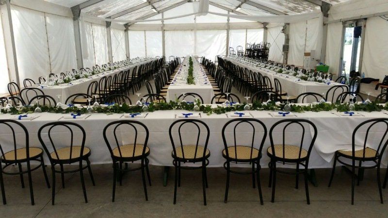 Allestimento sala per matrimoni o meeting