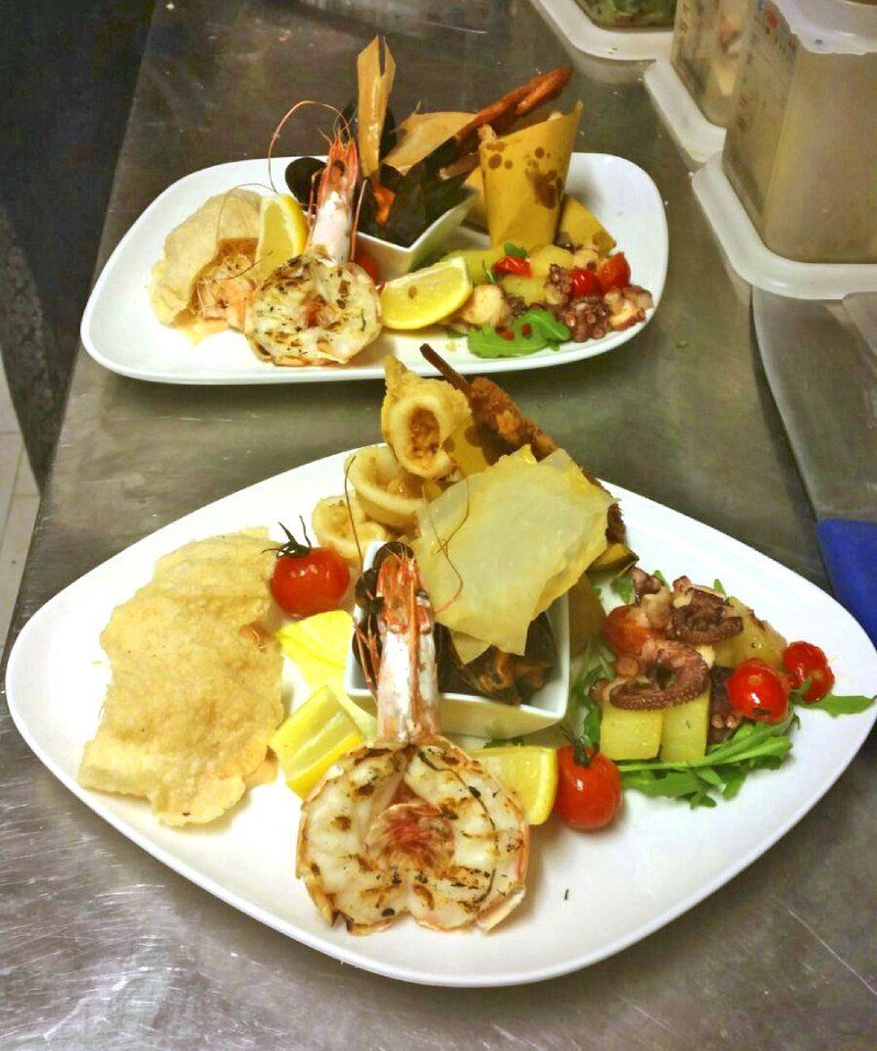 Portate con misto di pesce