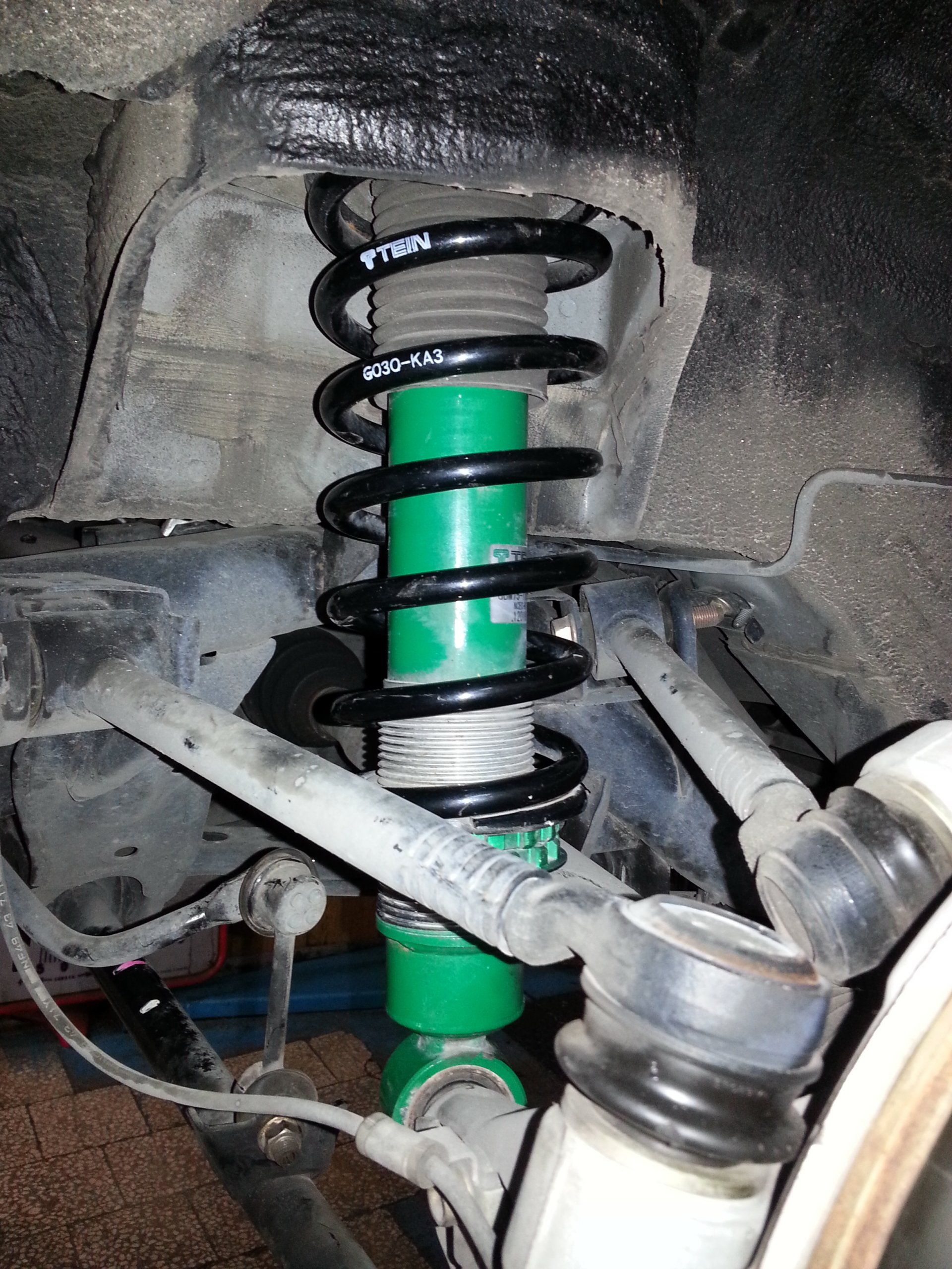 sospensione per auto sportiva