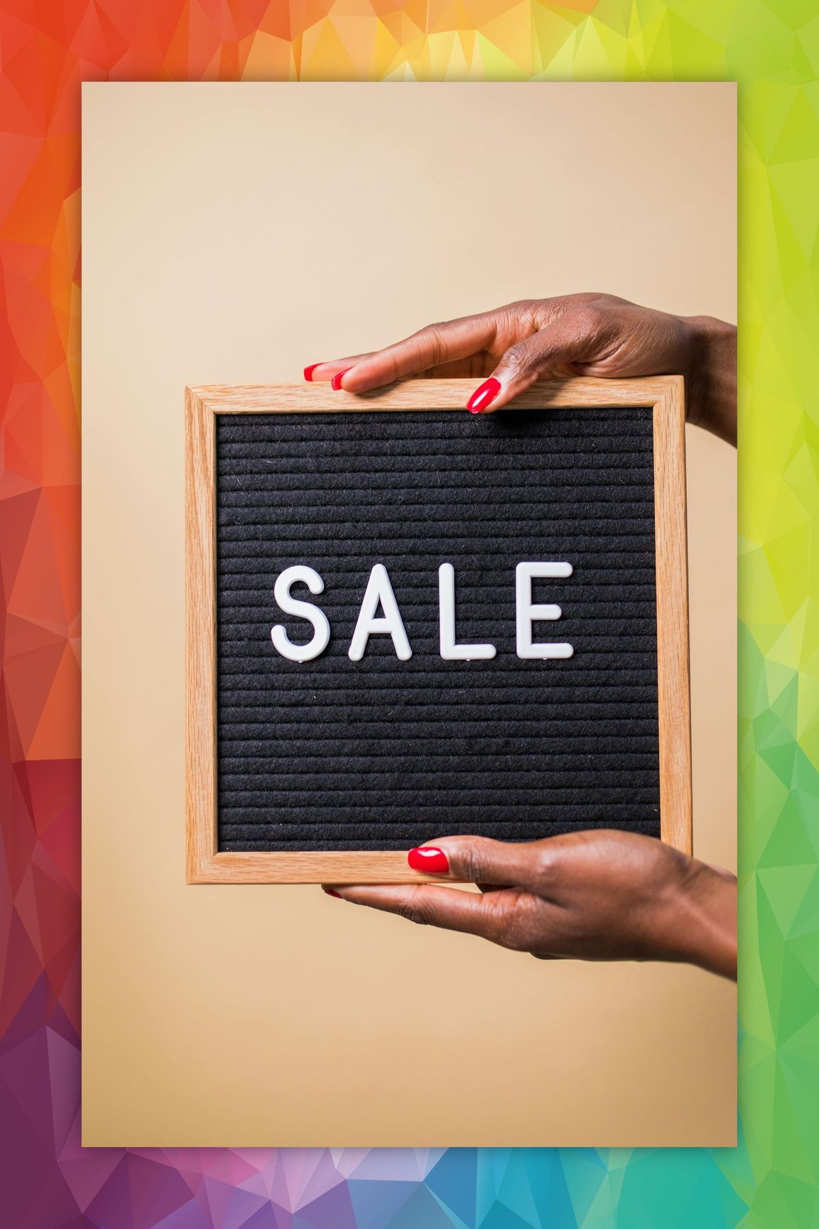 Closing down. Lots of stock on sale.
