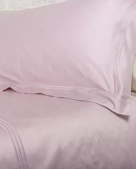 federe e lenzuola rosa