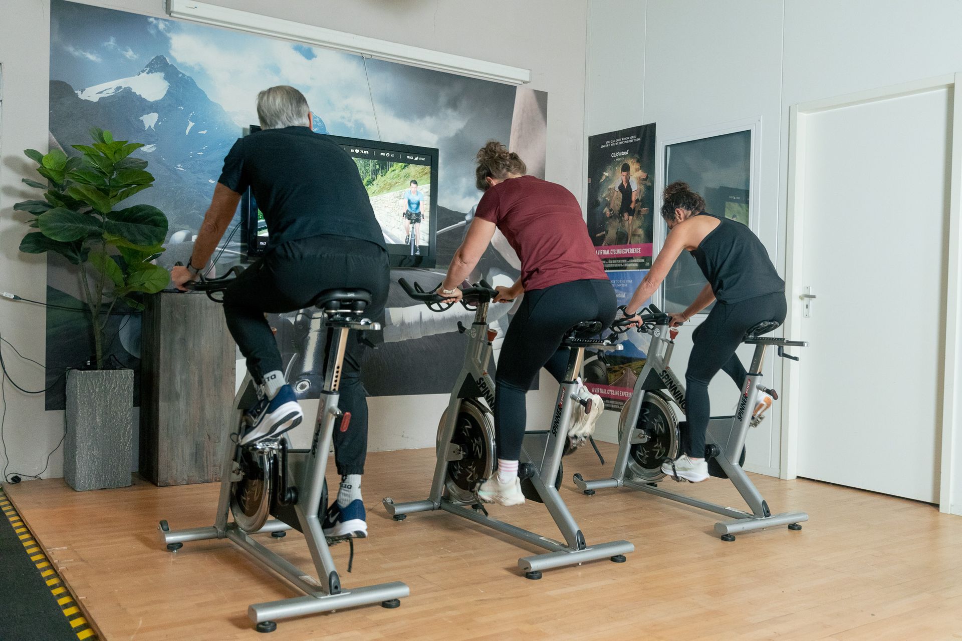 SPINNING