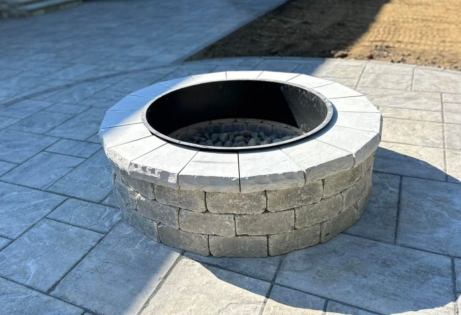 Built In Firepits and Fireplaces