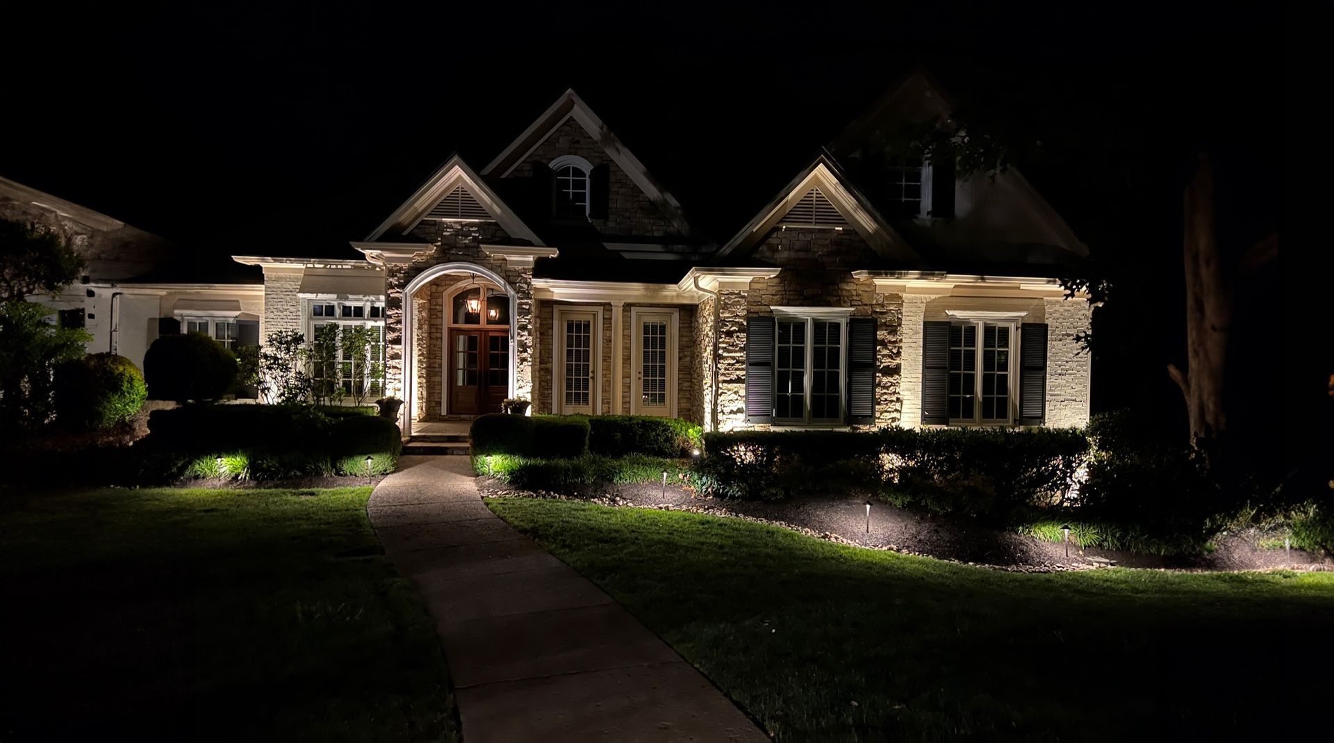 Landscape lighting in Hudson OH