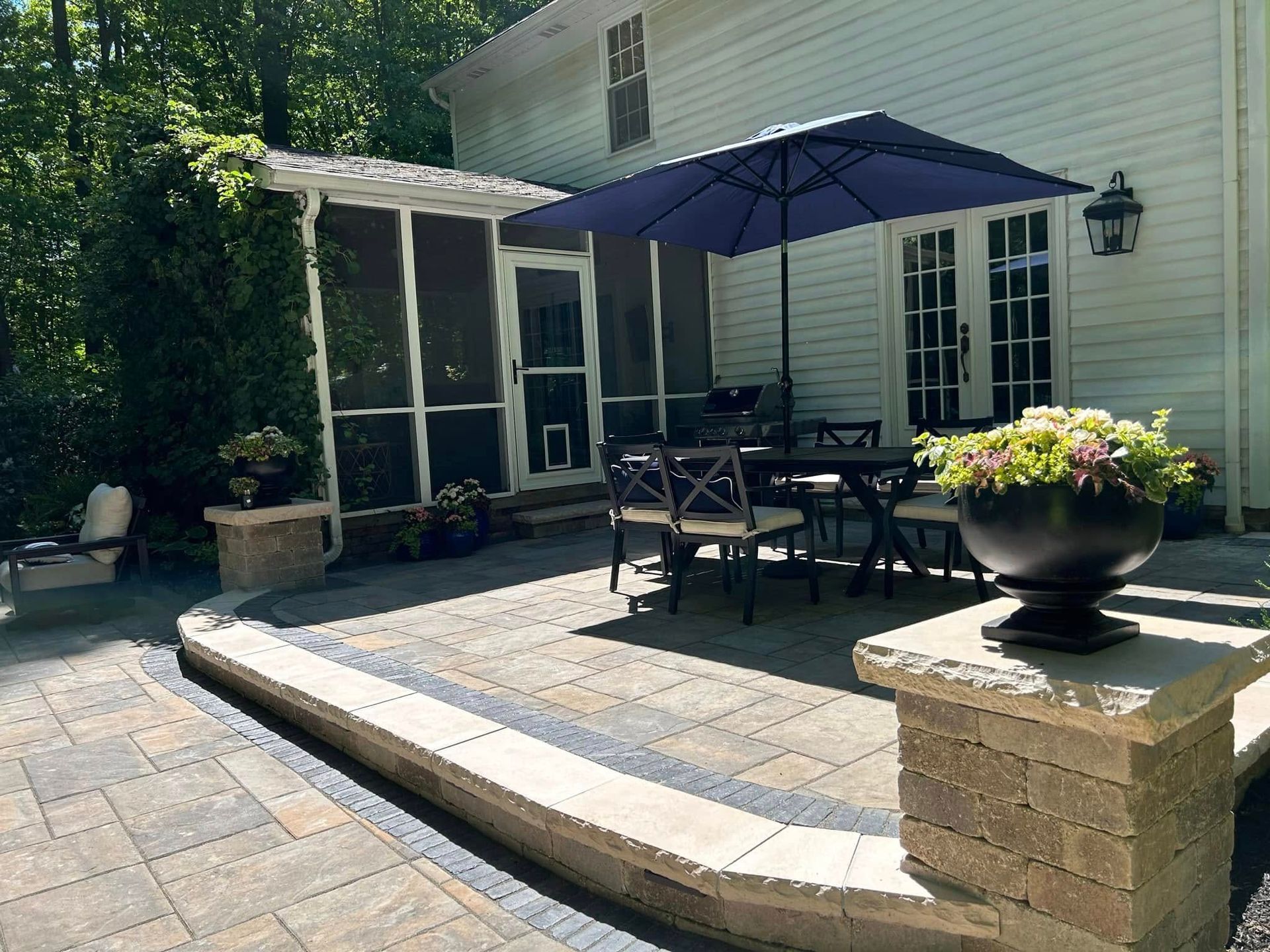 Patio in Signature of Solon