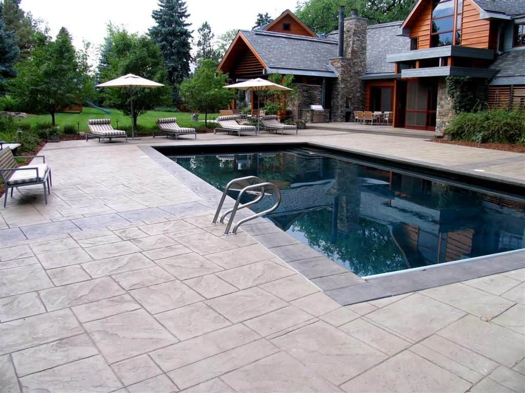decorative concrete pool deck