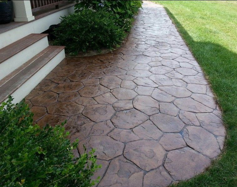 stamped concrete walkway