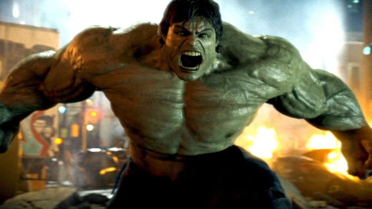 A close up of a hulk with his mouth open.