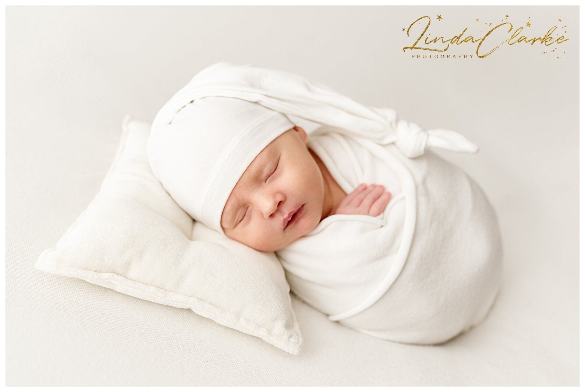 Simple Newborn baby photographs Dublin
