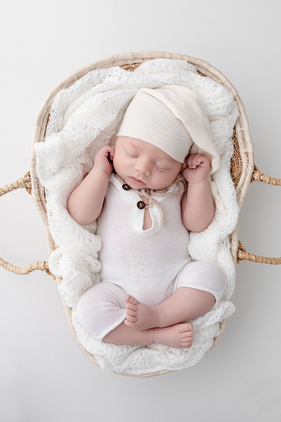 Parent review praising the gentle, baby-led newborn photography experience at Linda Clarke Photography's Dublin studio