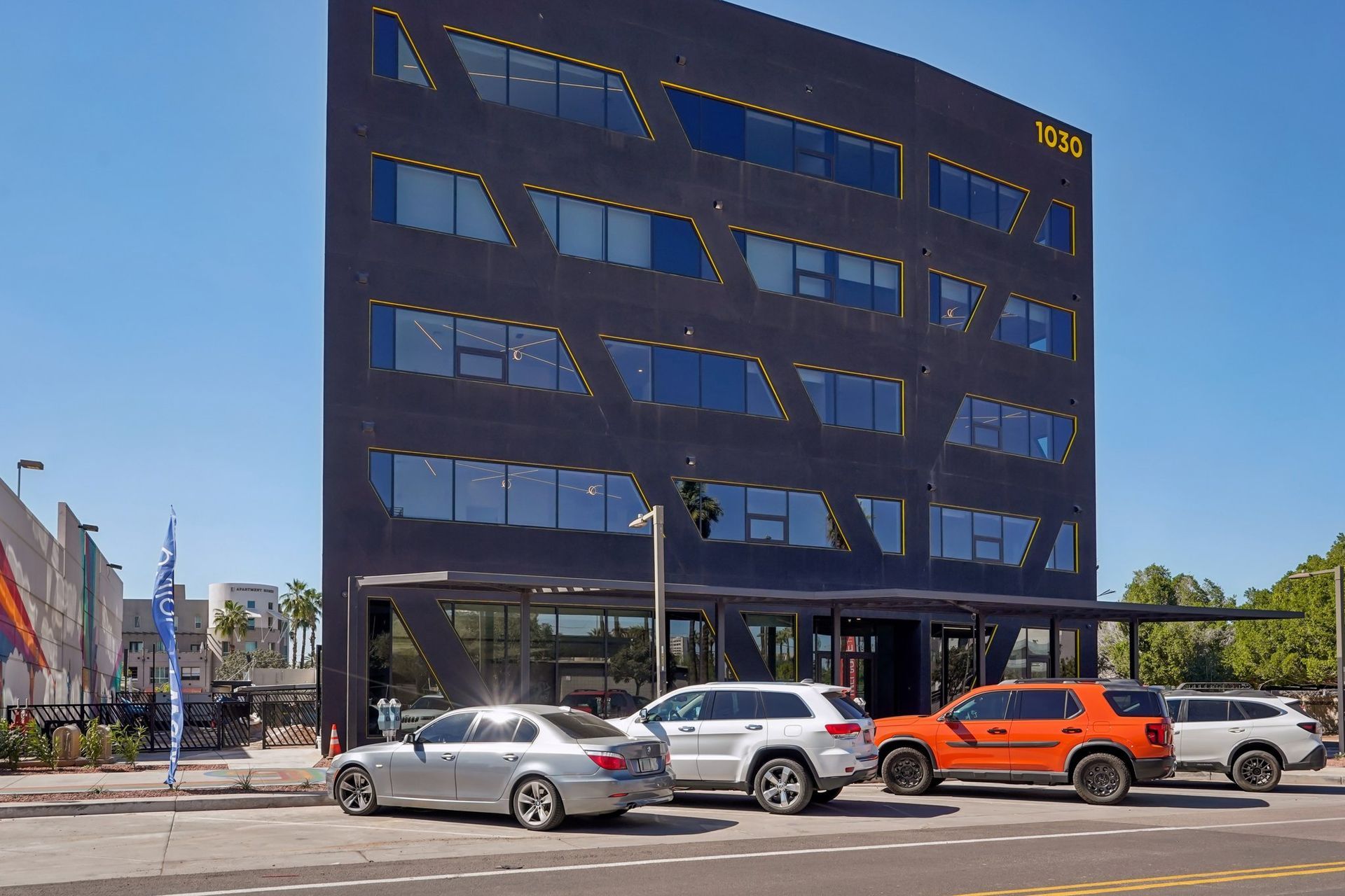 Rainbow Road Exterior