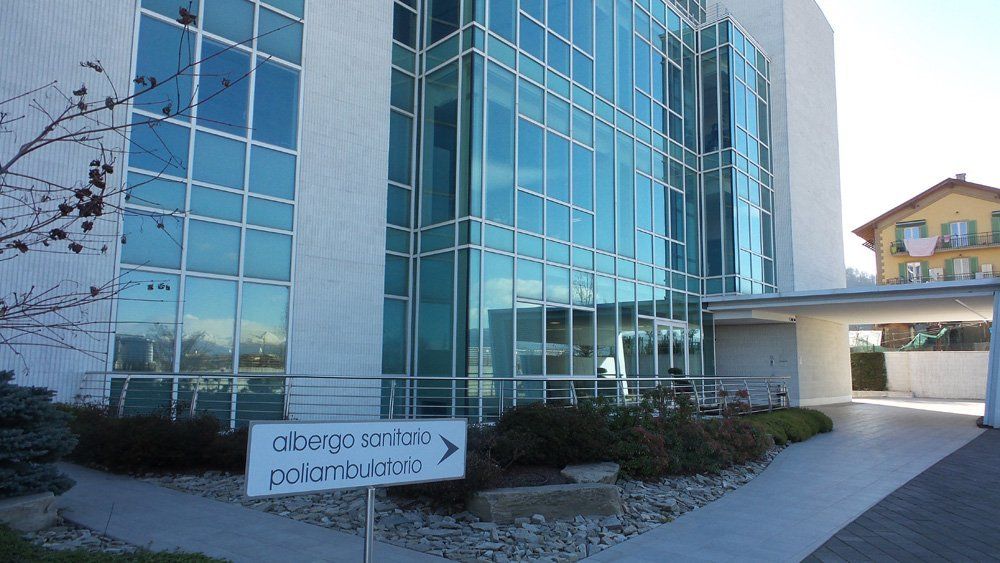 Esterni di edificio a vetri