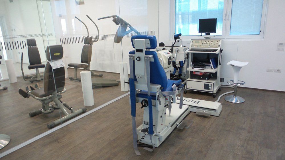 Sala con tapis roulant per idroterapia