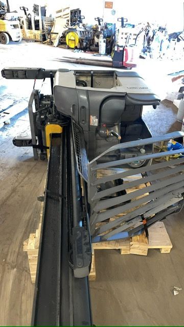 2016 Crown RMD6095S-32