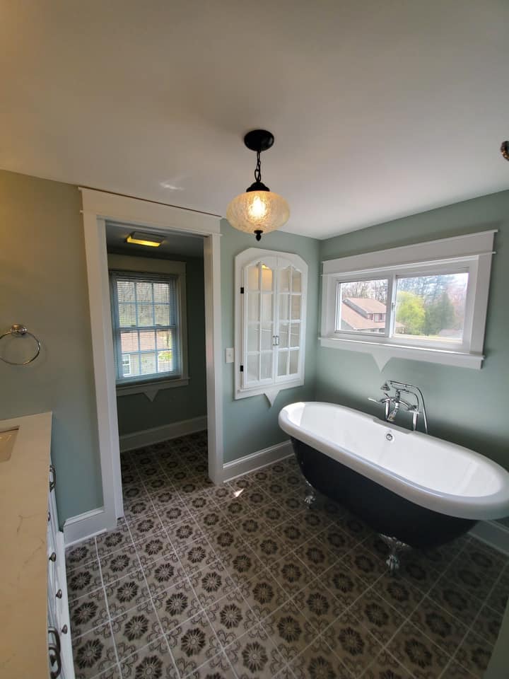 Bathroom Renovation Easton. A photo of a claw foot bath tub