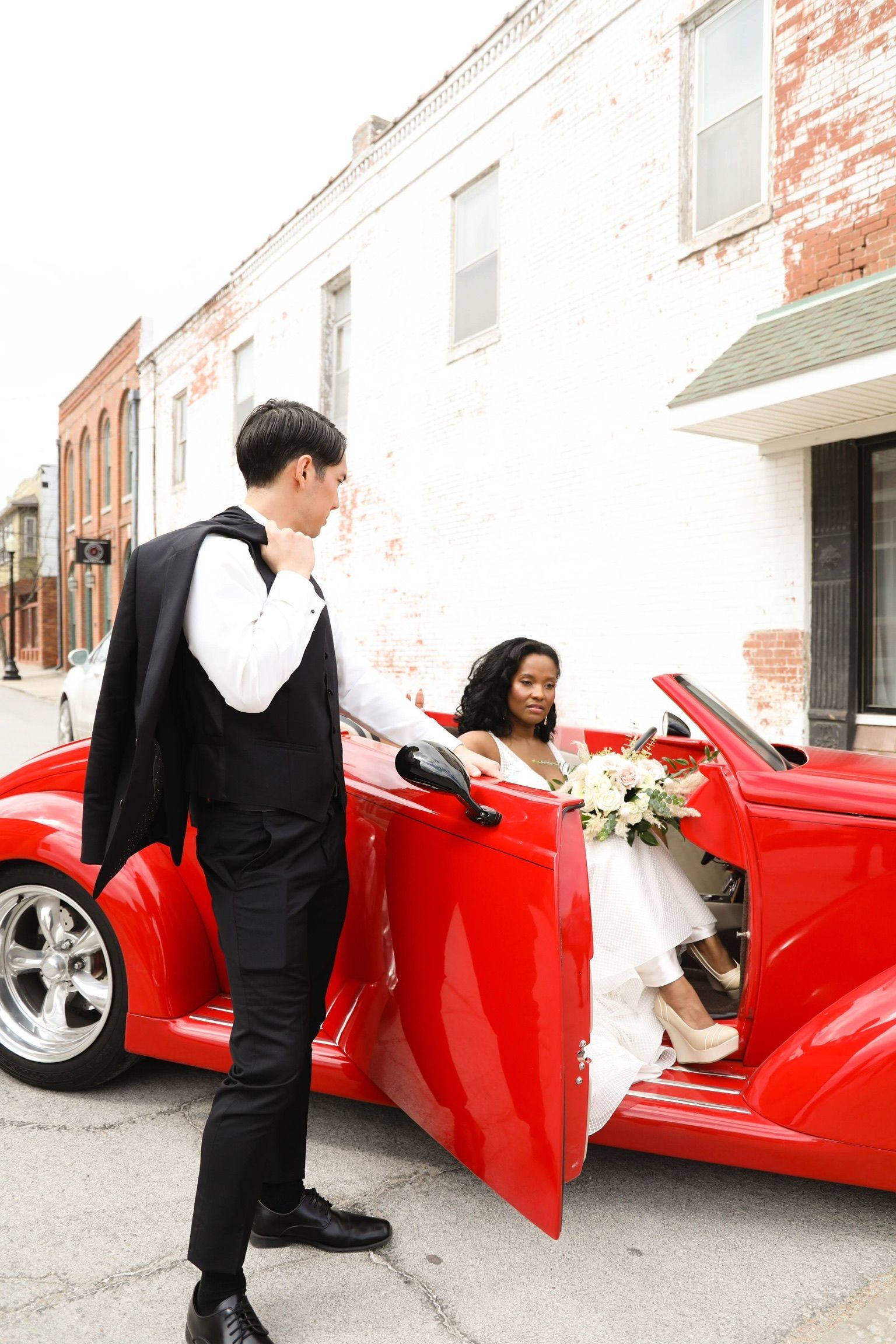 Weddings At The Courtyard Gallery; Showing photos of wedding ceremonies & receptions