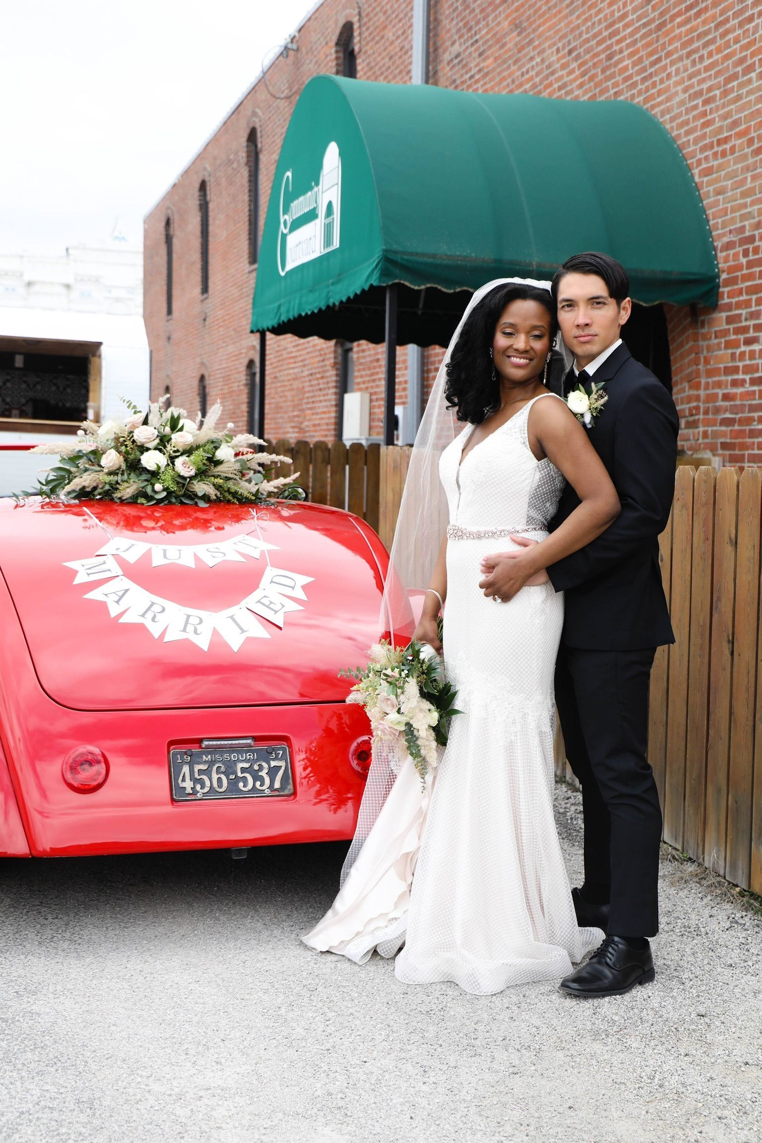 Weddings At The Courtyard Gallery; Showing photos of wedding ceremonies & receptions