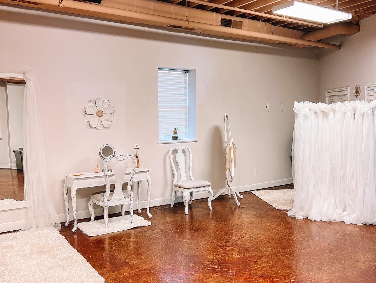 Weddings At The Courtyard Gallery; Showing photos of wedding ceremonies & receptions