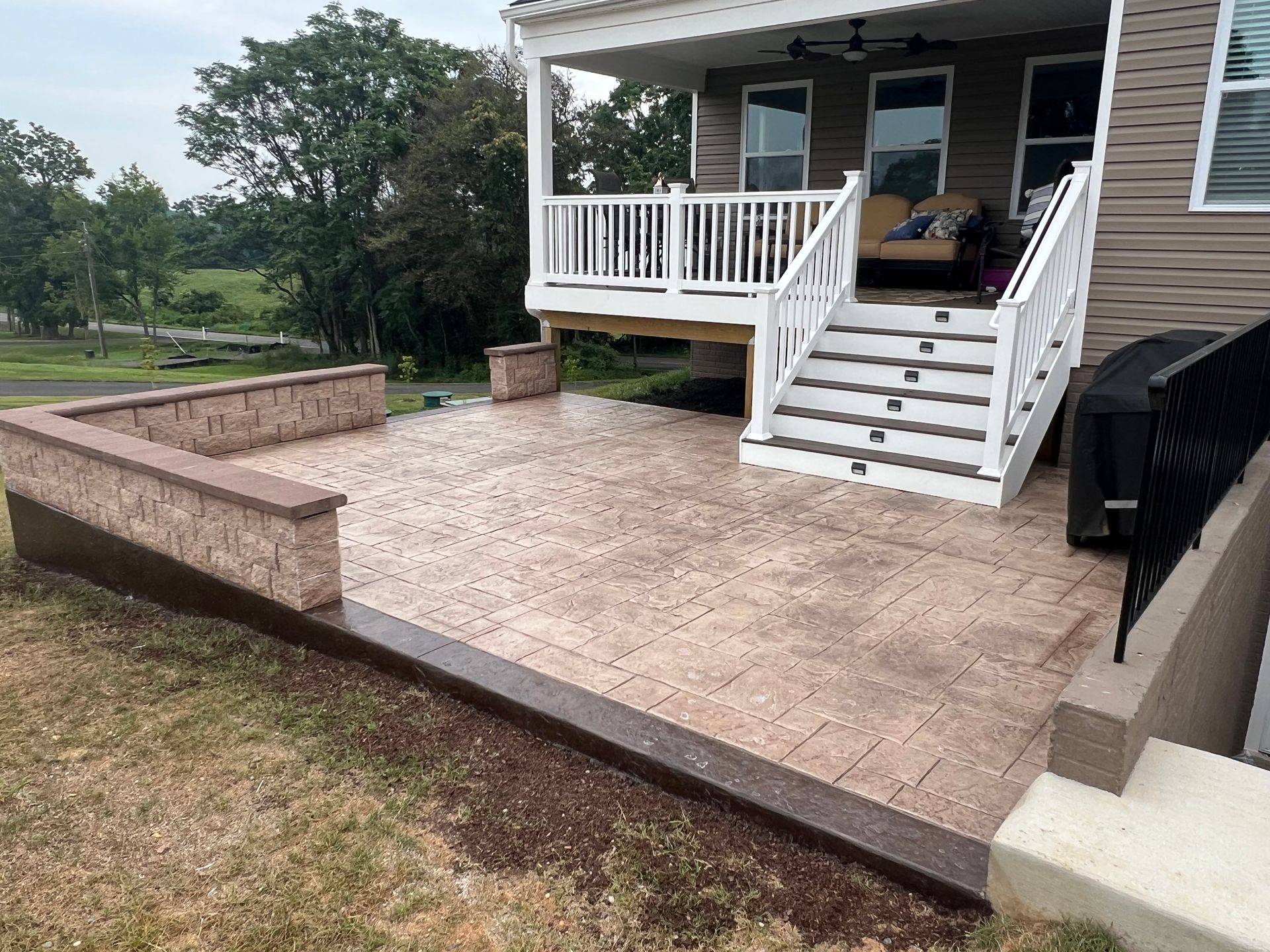 concrete patio 