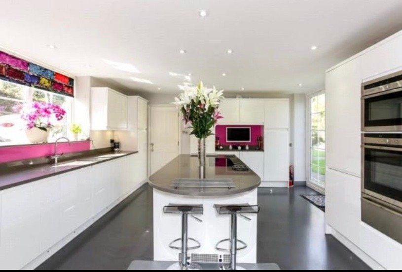 Resin floors in kitchen