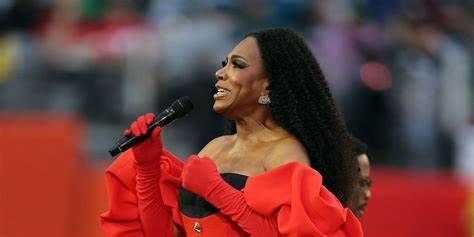 Sheryl Lee Ralph Belts Dazzling Rendition Of 'Black National Anthem' At Super Bowl