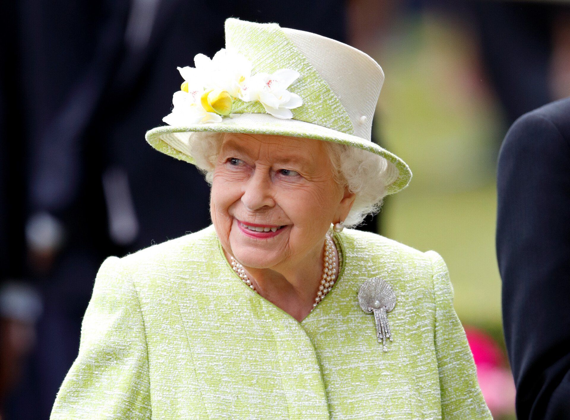 Queen Elizabeth II, who reigned over the U.K. for 70 years, dies at 96