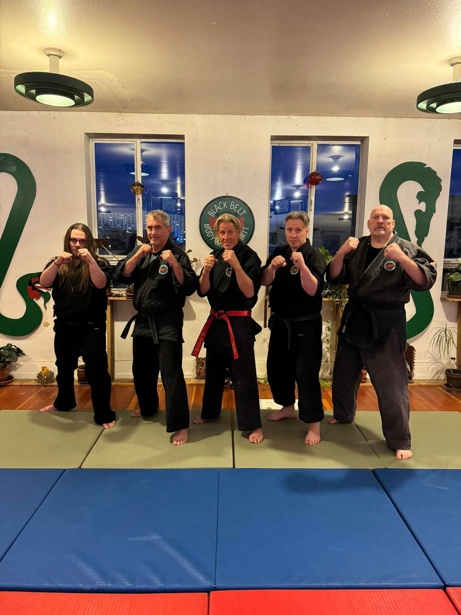 The word placeholder is on a gray background.