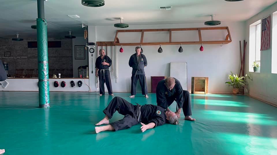 The word placeholder is on a gray background.