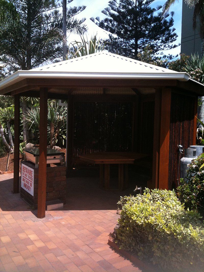 Modern Multisided Colorbond Gazebo Roof — Chipping Norton, NSW — Breeze Gazebos & Huts