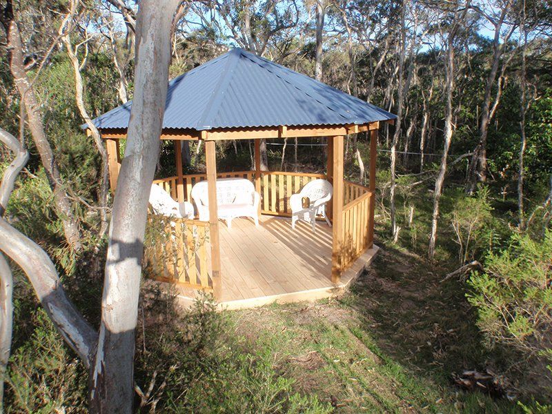 Wooden Multisided Colorbond Gazebo — Chipping Norton, NSW — Breeze Gazebos & Huts
