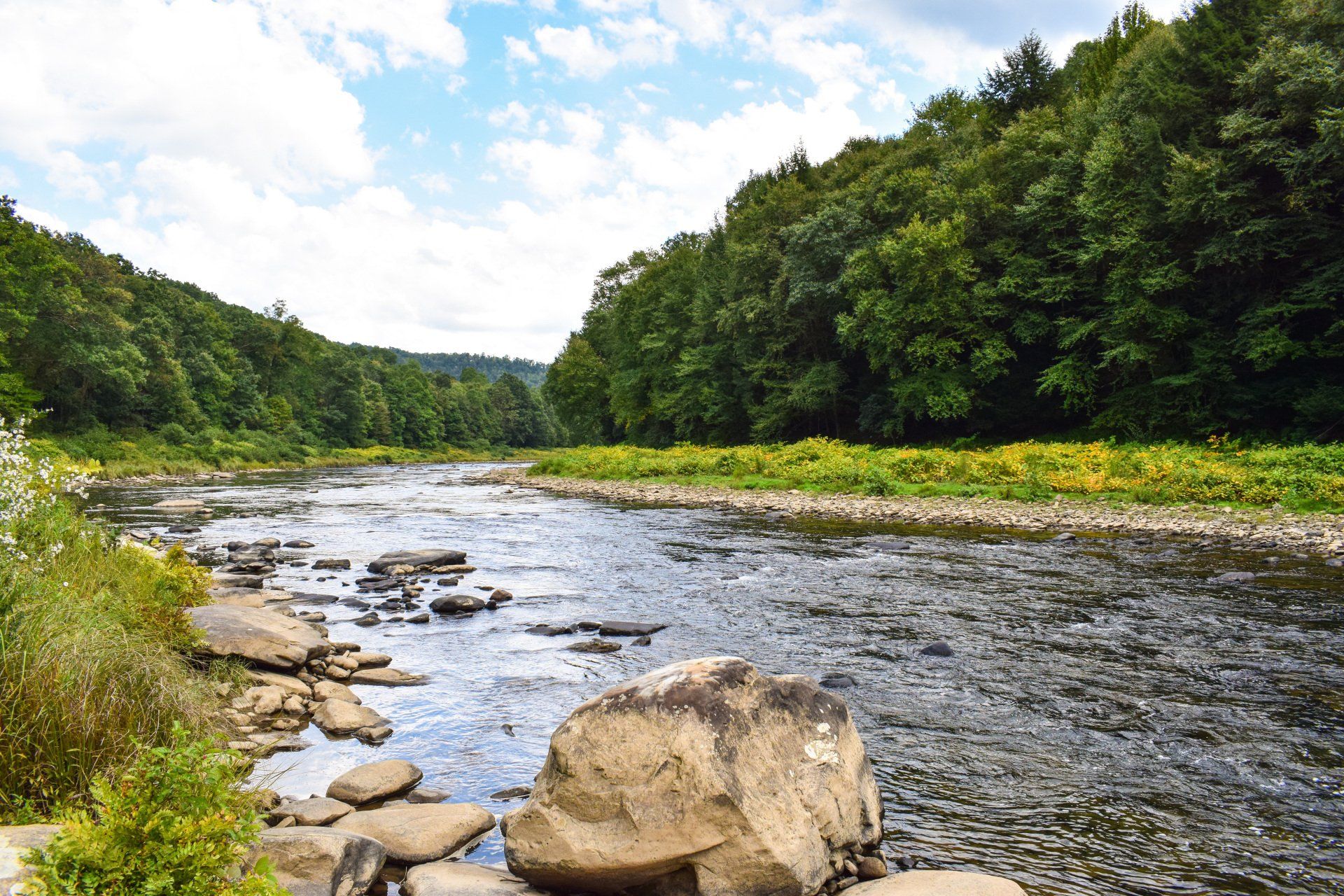 Река хода. Small River.