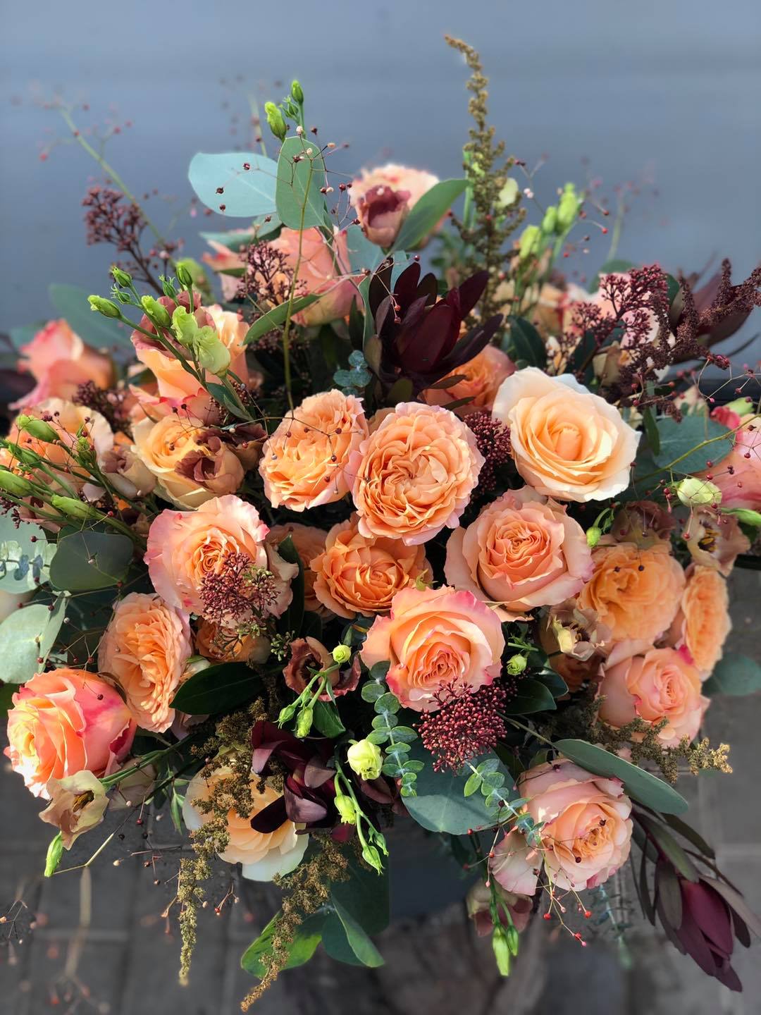 Ziedu pušķi Cēsīs