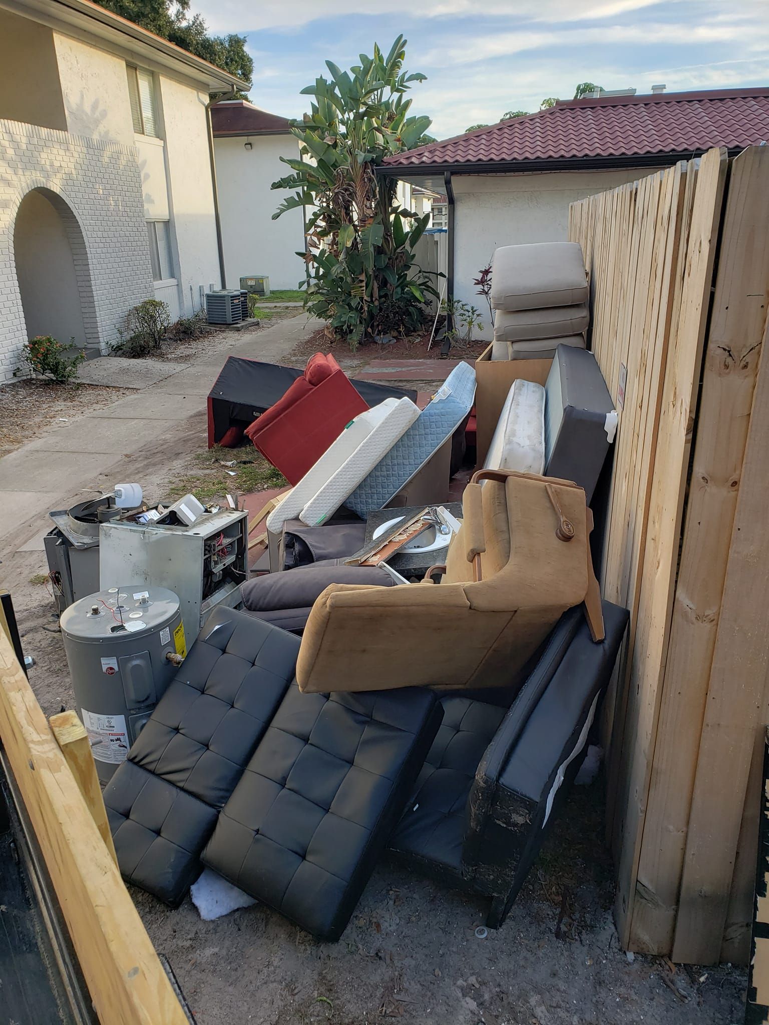 junk removal st petersburg florida