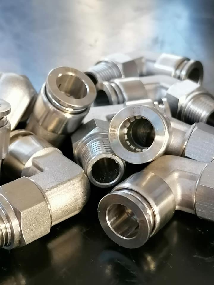 bulloneria in vendita