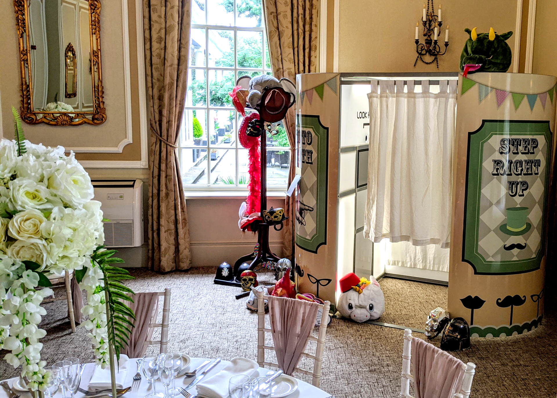 School Prom Venue Dressing by Ace Party