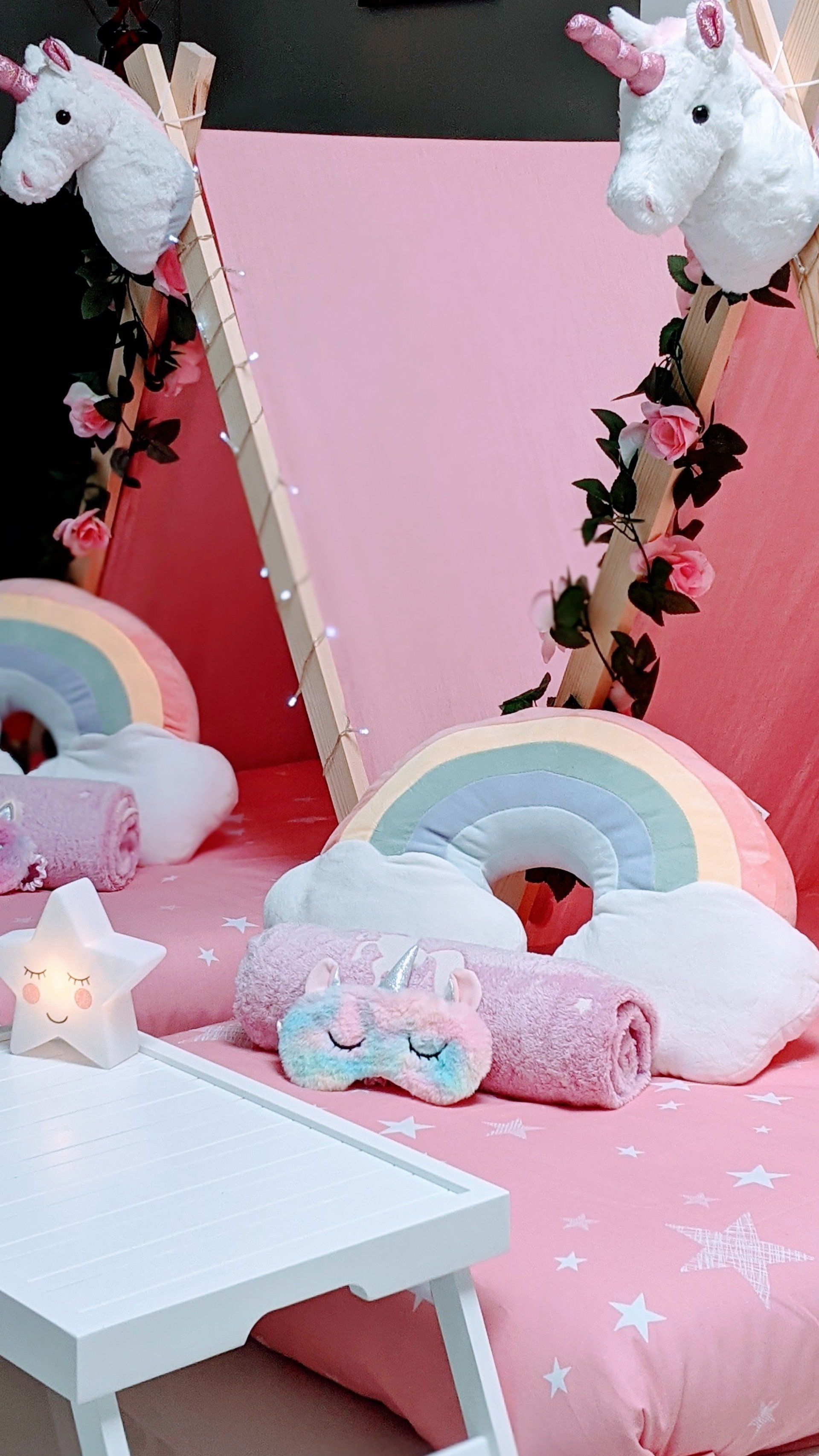 Sleepover Party Teepee Unicorn Style by Ace Party