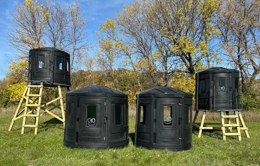 array of RAM hunting blinds on tower and on the ground