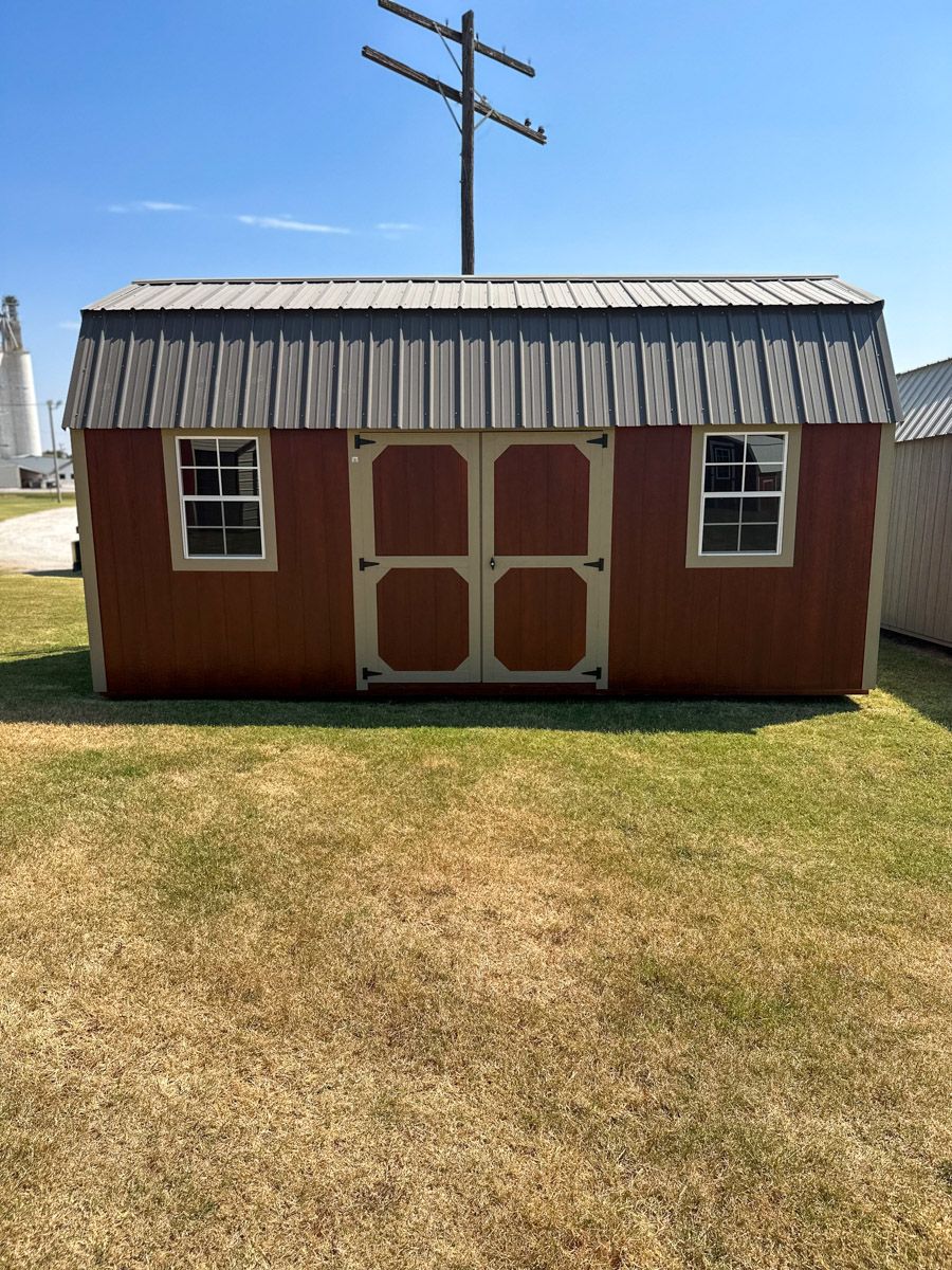 Derksen 10x20 SIDE LOFTED BARN