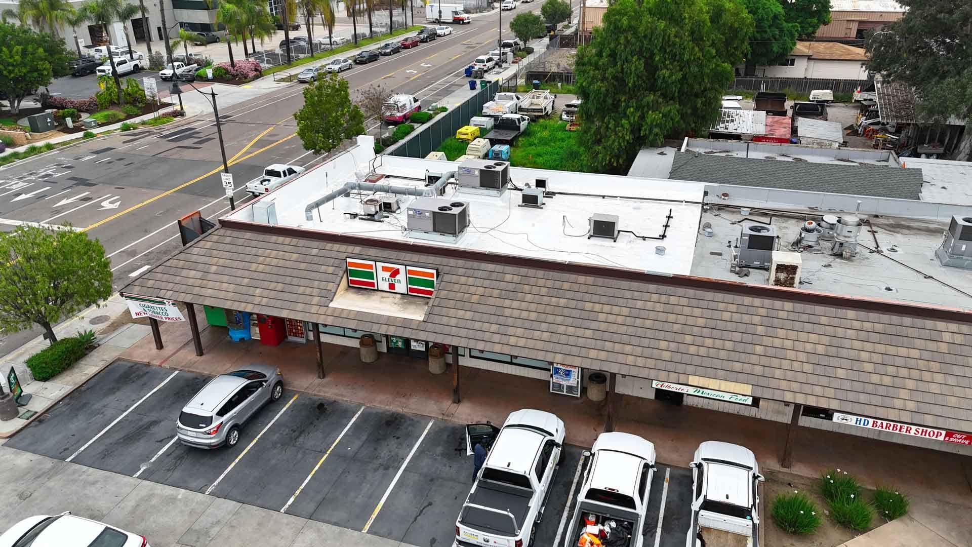 7-Eleven Reroofed with Duro Last PVC by Dana Logsdon Roofing & Solar