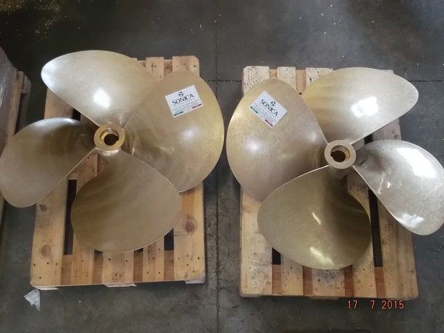 Lavori di Sonica Eliche NavaliLavori di Sonica Eliche Navali