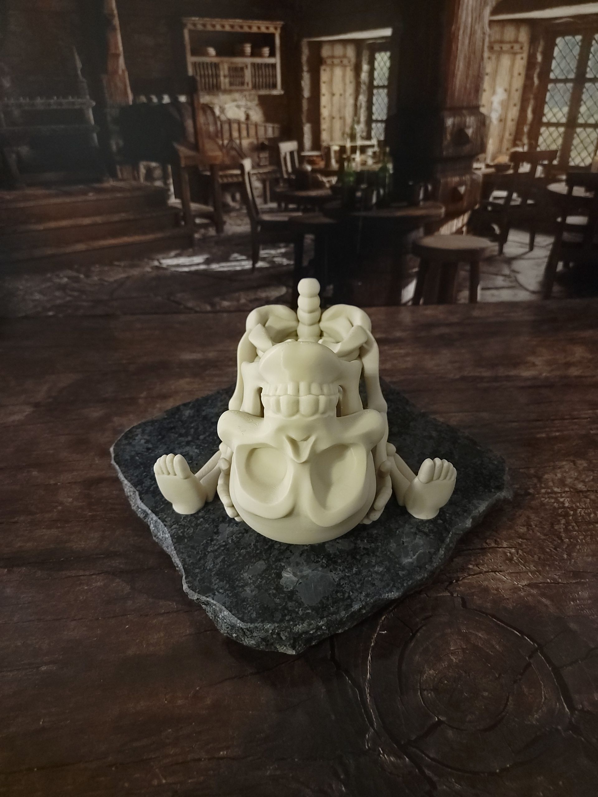 Empty Skull Candy Holder