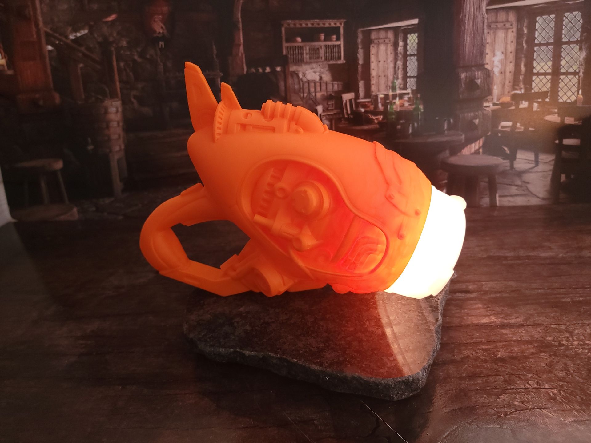 Ray Gun w/ Light Compartment