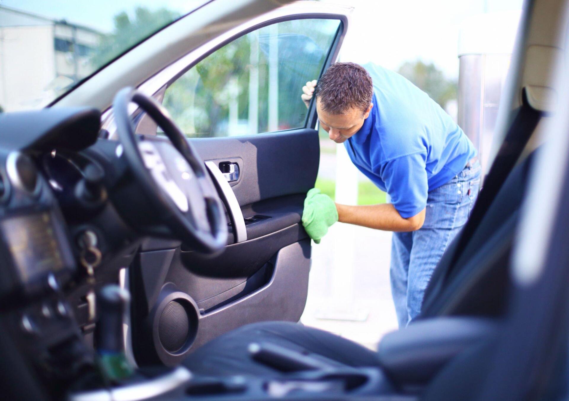 Why You Shouldn’t Use Automatic Car Washes