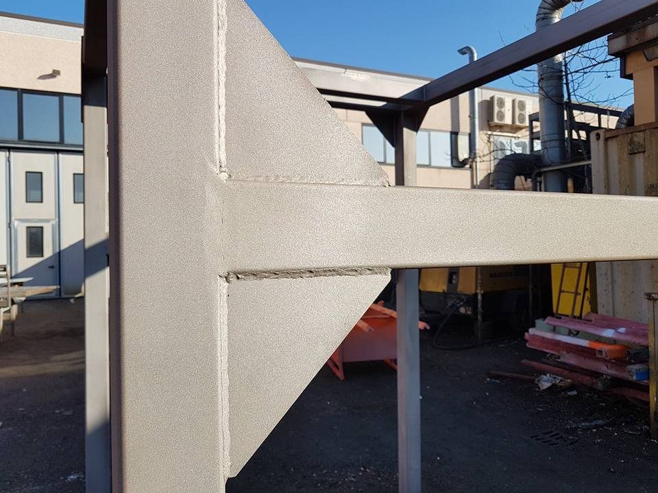 Sabbiatura a metallo grandi superfici