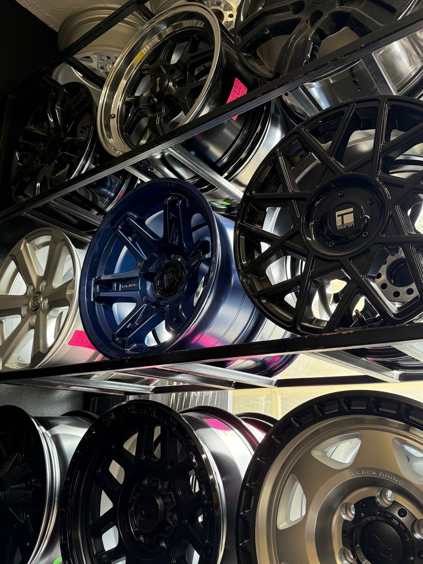 Wheel Sales & Installation | Holly Hill, FL | Hubcap House