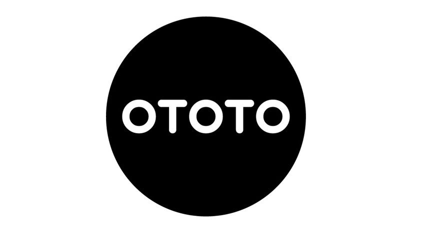 Een zwarte cirkel met daarin het woord ototo geschreven.