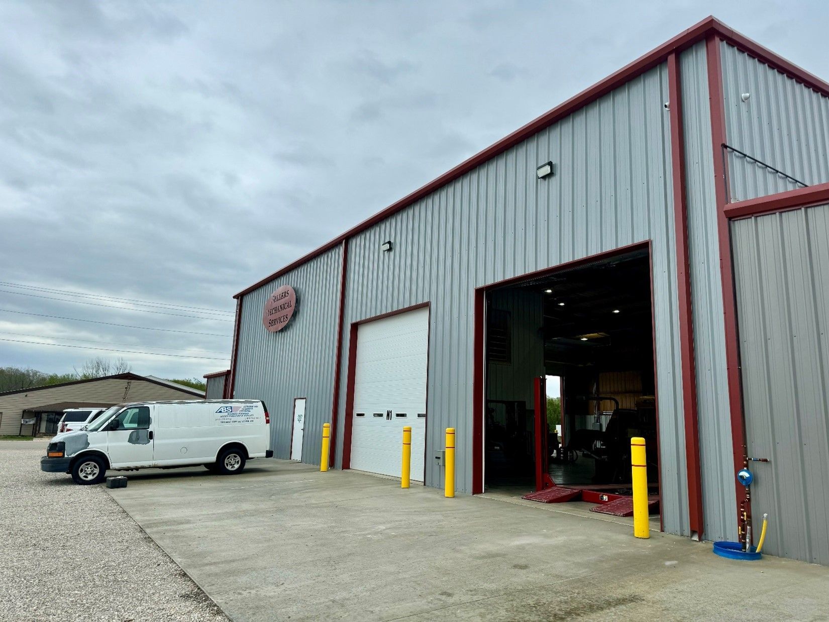White Van Parked in the Garage – Salem, MO – Sellers Mechanical Services
